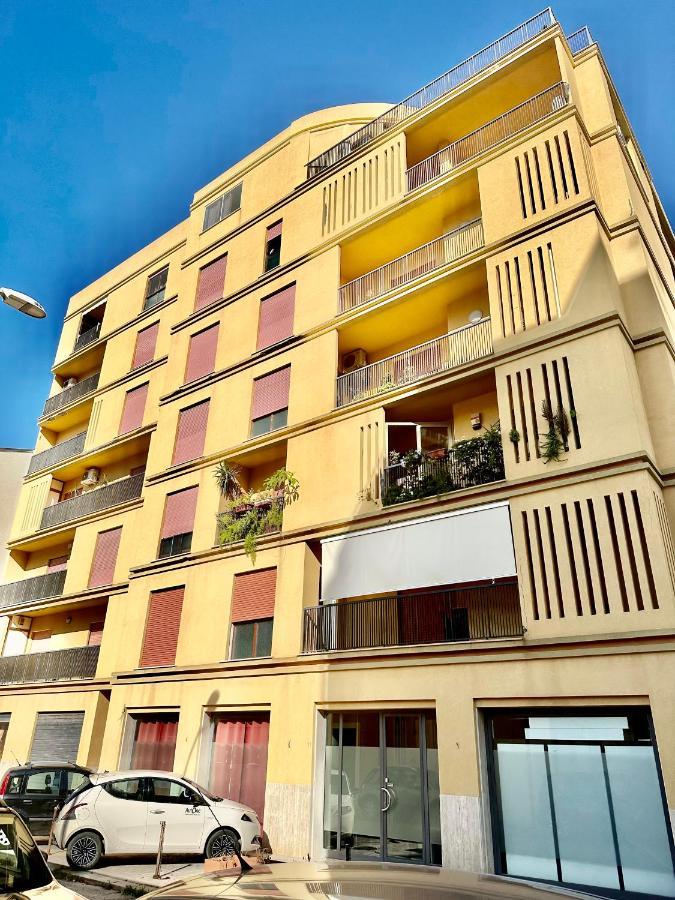 Appartement Attico Milanti - Parcheggio Privato à Trapani Extérieur photo